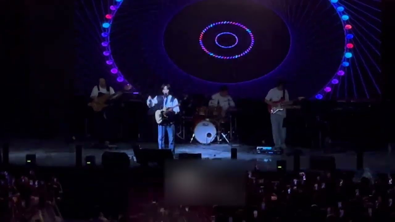 [FANCAM] 홍대 축제 찢은 정용화(JUNG YONG HWA) | 230915 홍익대학교 축제 화양연화