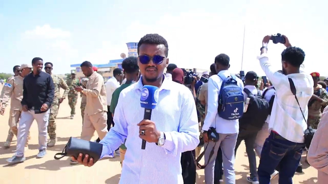Sidee Kismaayo loogu soo dhaweeyay Raisul Wasaare hore Xasan Cali Kheyre?