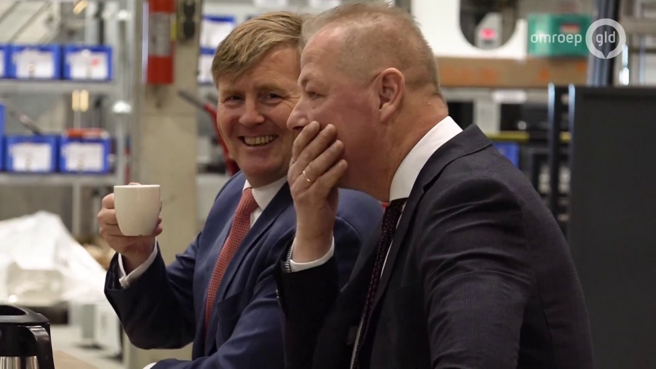 Koning op bliksembezoek in Harderwijk