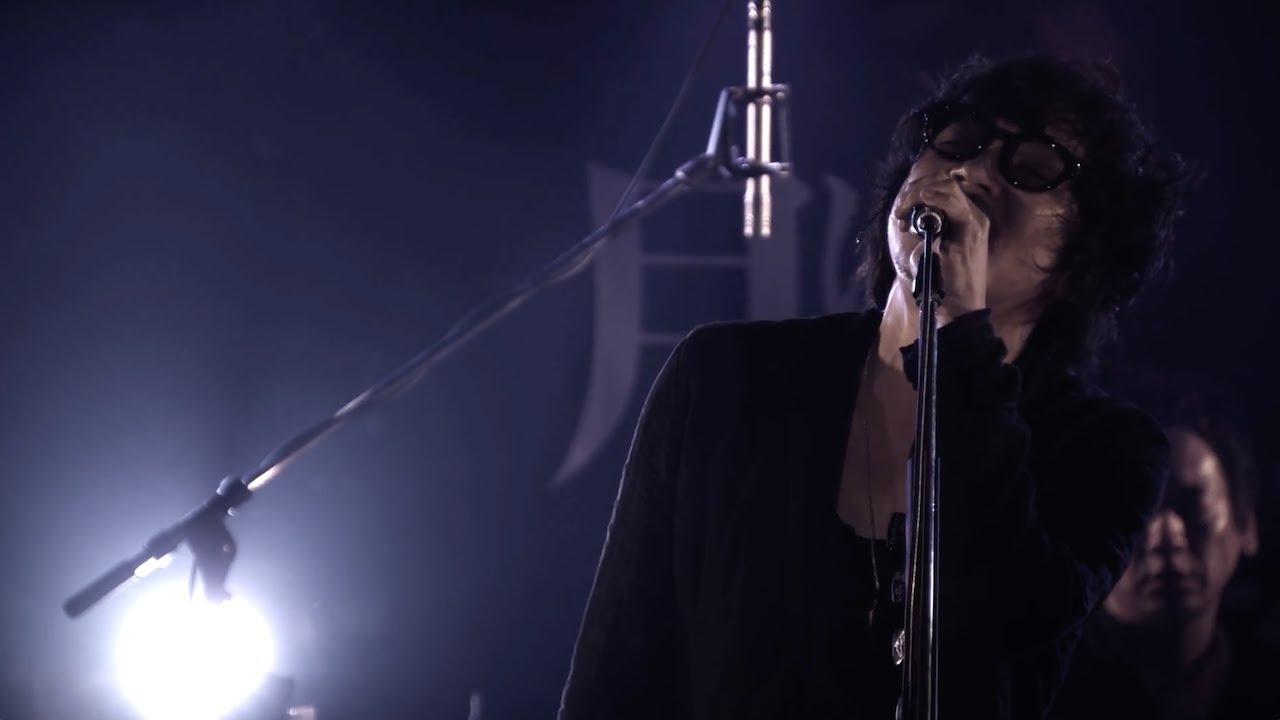 月に吠える。 - 夜の雲（Live at 下北沢251）
