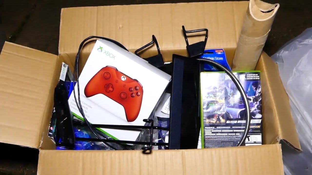 GAMESTOP LEFT ME THIS!!! *LOADED BOX* Gamestop Dumpster Diving Night #548