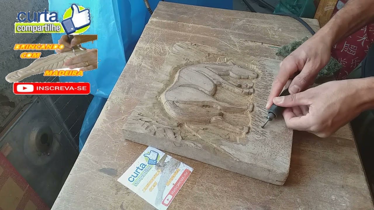 entalhando com micro retifica cavalo 3d