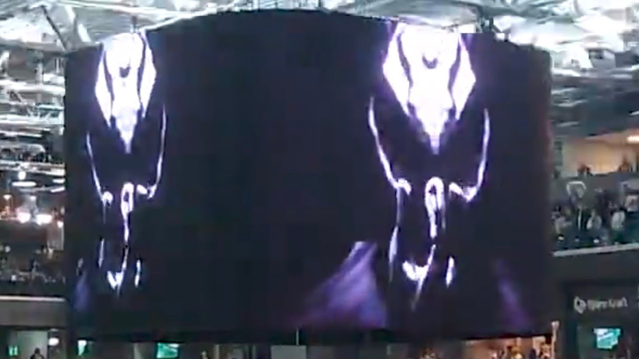 Aliens invaderar Ängelholm, Årets Intro för Rögle