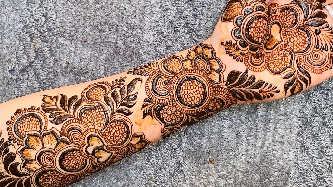 New Arabic bridal mehandi design for front hand designed by Simran’s henna