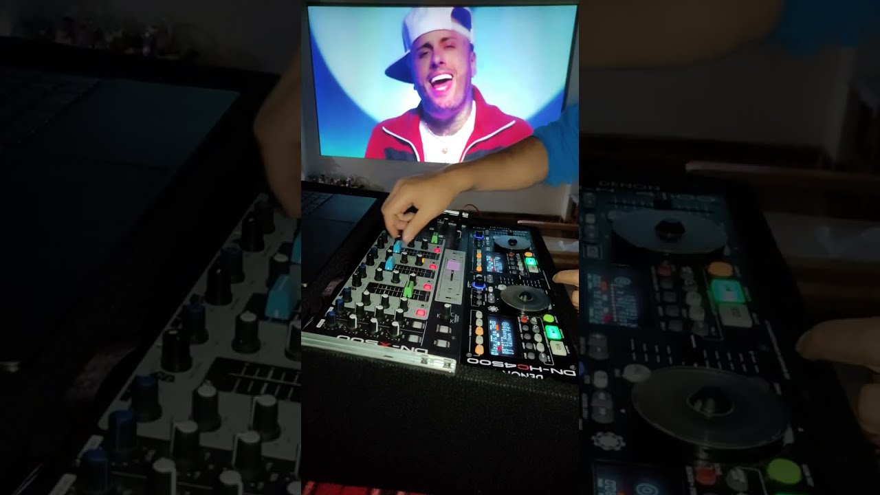Dj mix en vivo Denon HC-4500