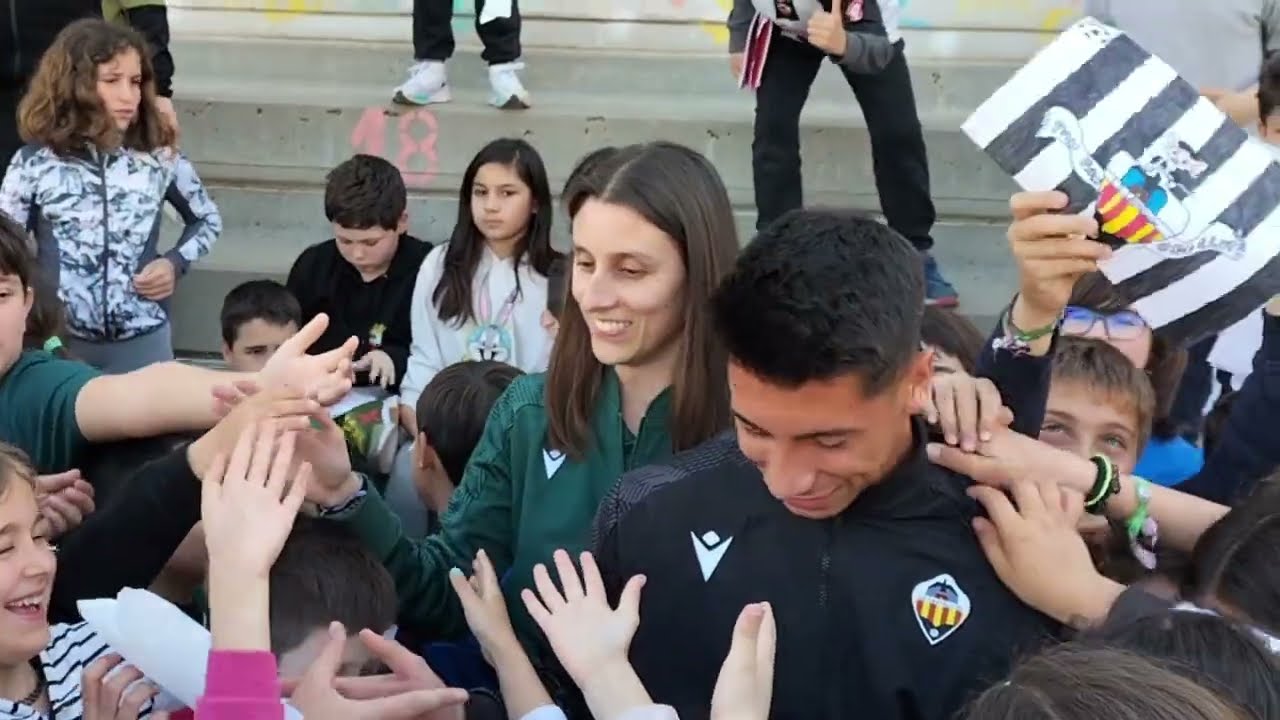 El Isabel Ferrer recibe con los brazos abiertos a Villahermosa y Aida
