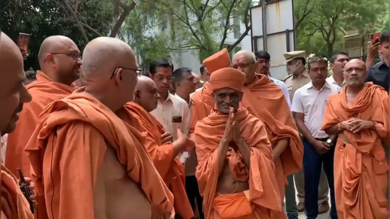 P. P. Hariprasad Swamiji's Forecasted Prabodham Shri Hari Aagman.. #haridham #haridhamsokhada