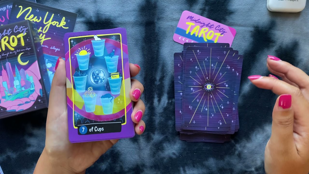 Unboxing The Midnight City Tarot &mdash; First impressions + Walkthrough