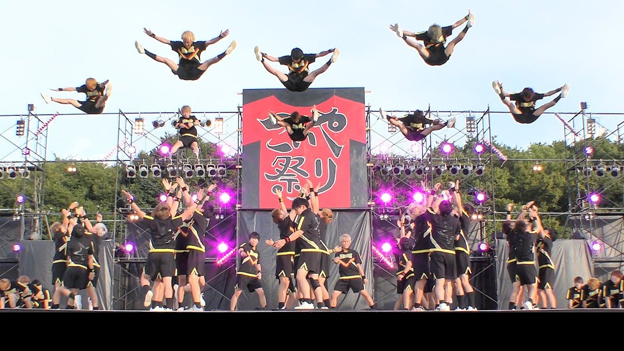 早稲田大学　男子チアリーディングチーム　SHOCKERS（ショッカーズ）　第18回こいや祭り　メイン会場　2日目
