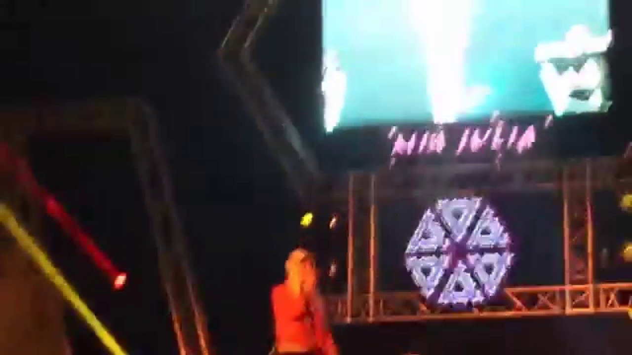 Mia Julia Venus Nackt is geil Auftritt 17.10.2015 Teil 1