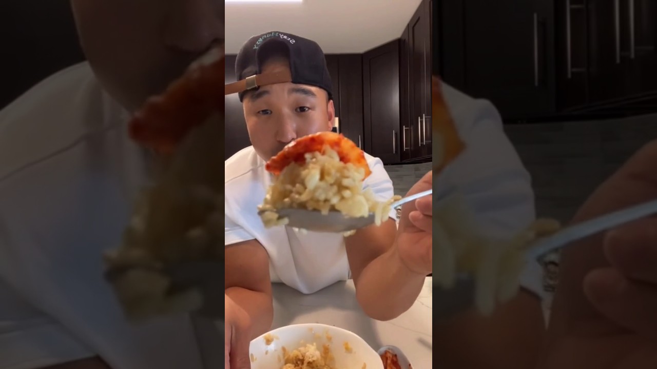Cozy Up & Try This Korean Comfort Food 🍚👨🏻&zwj;🍳🔥 #quickrecipes #recipe #comfortfood #koreanfood