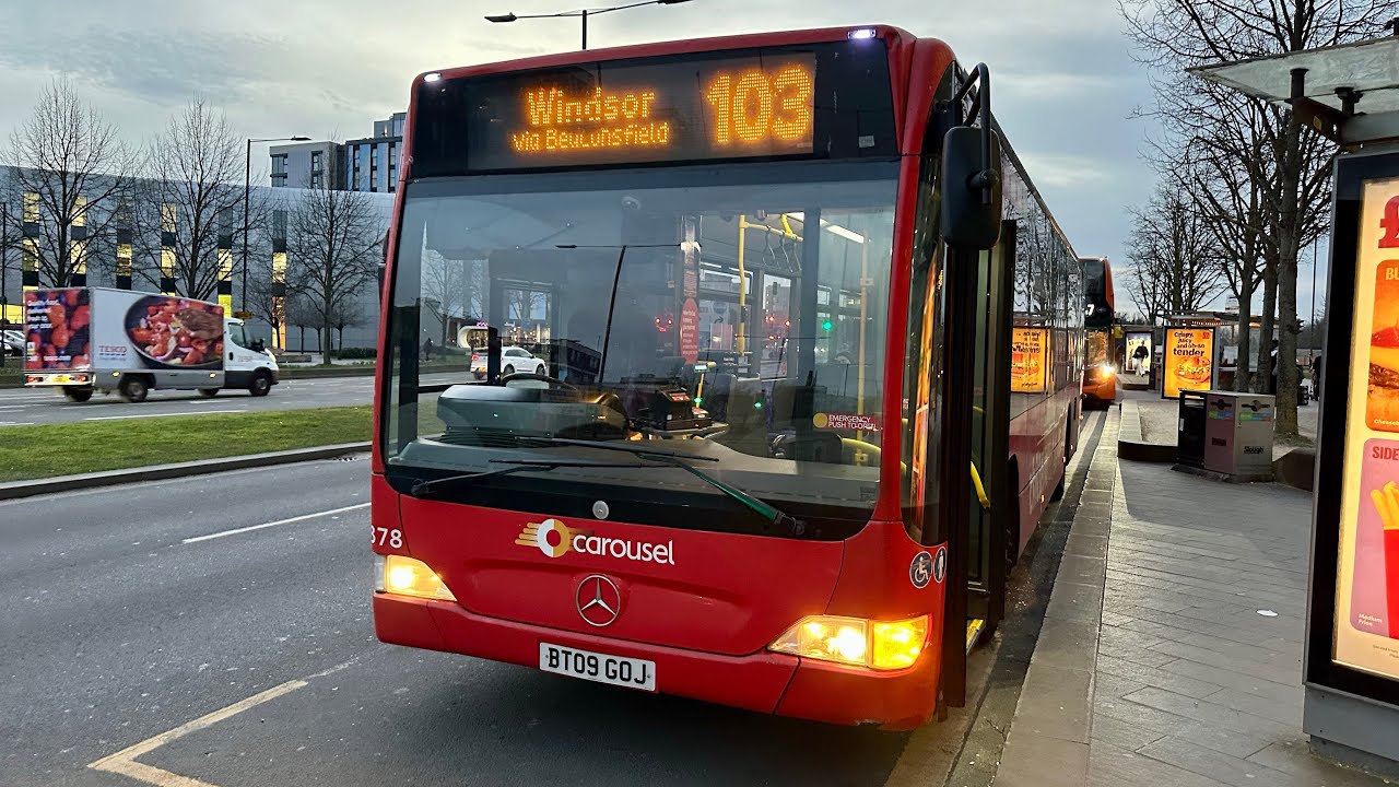 Throttle pumping madness - Carousel bus Mercedes 0530 Citaro 878 (BT09 GOJ)