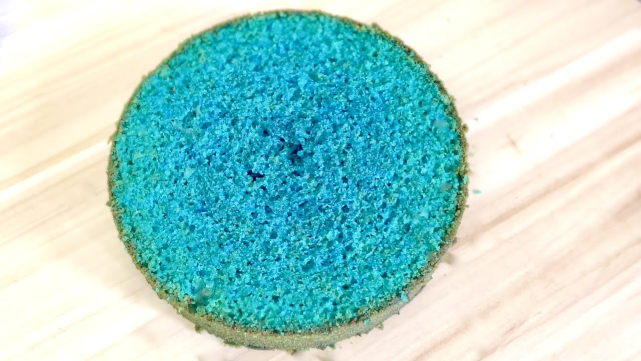 Simple Moist Blue Velvet Cake Recipe