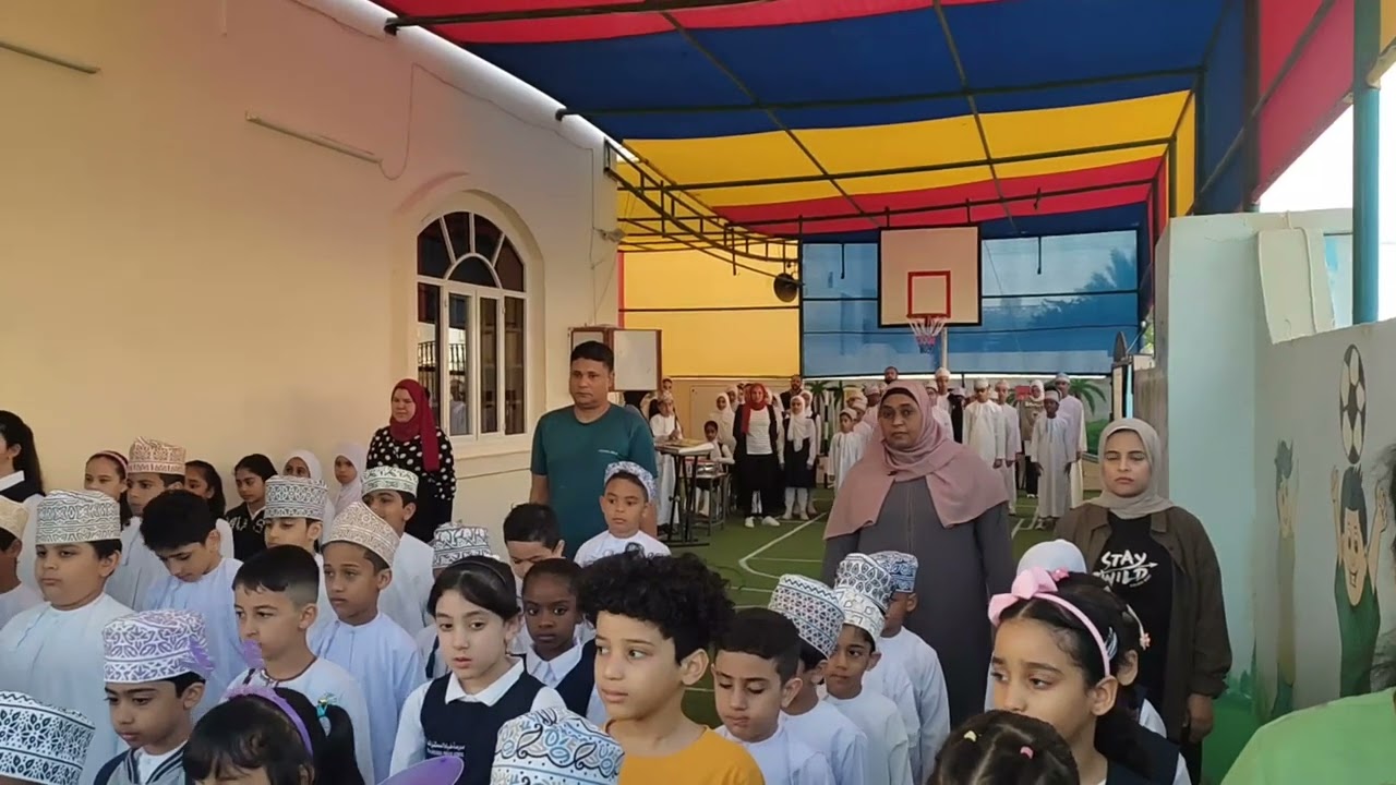 استقبال الطلبة في اليوم الأول الفصل الدراسي الثاني مدرسة ضياءالمستقبل الخاصة(مستقبل مضيء) 2022-2023