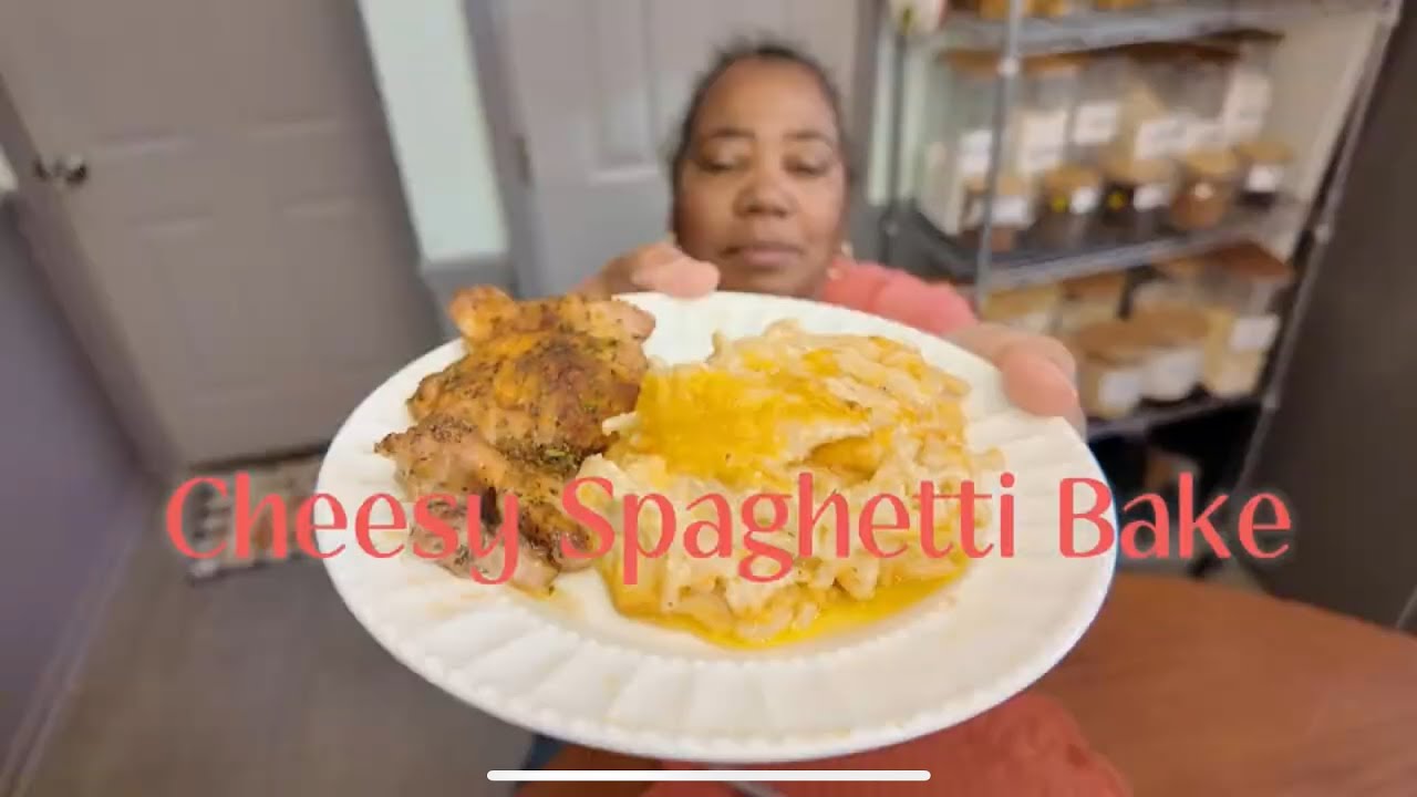🍝🧀 A Thanksgiving Favorite! The Best Cheesy Spaghetti Bake You’ll Ever Make! 
