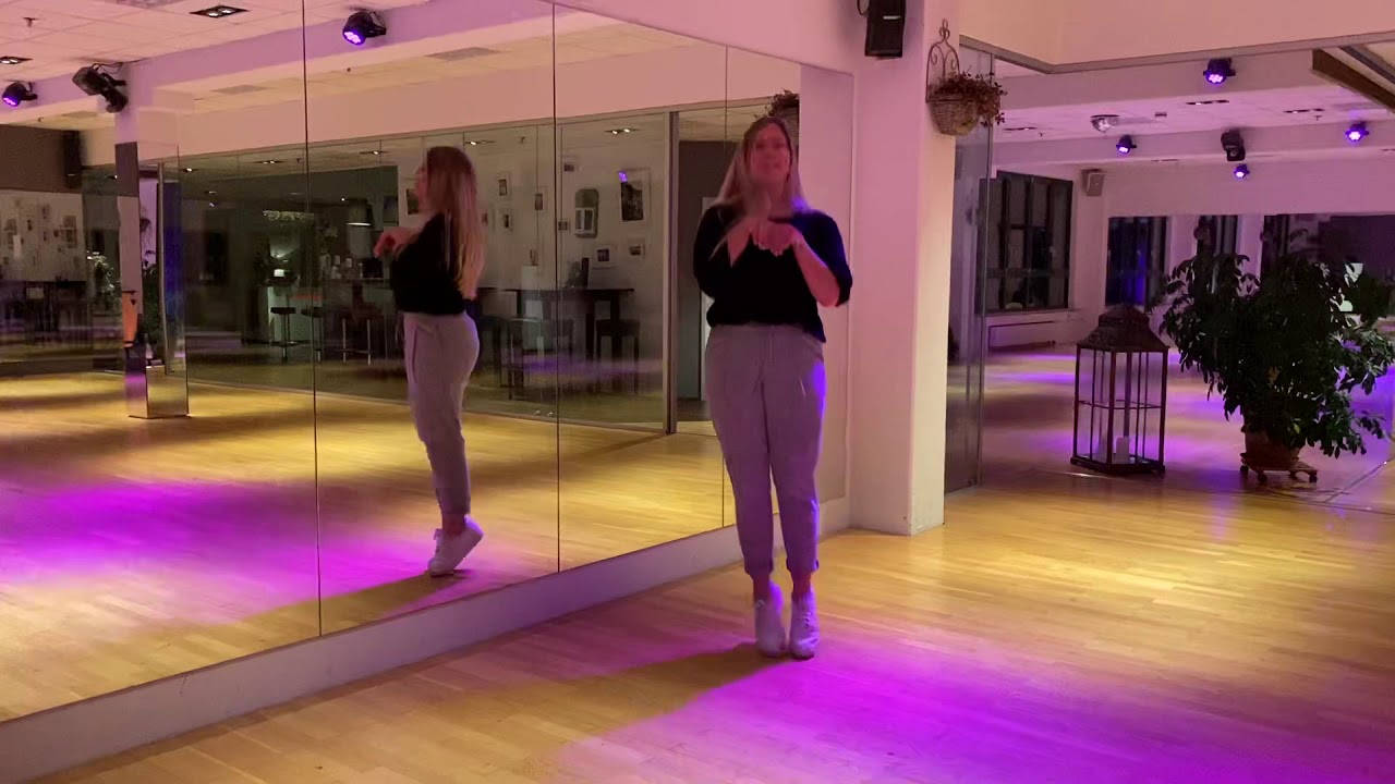 Kindertanz Stups, der kleine Osterhase - ADTV Tanzschule München Unterhaching - Tanzhaus Emotion