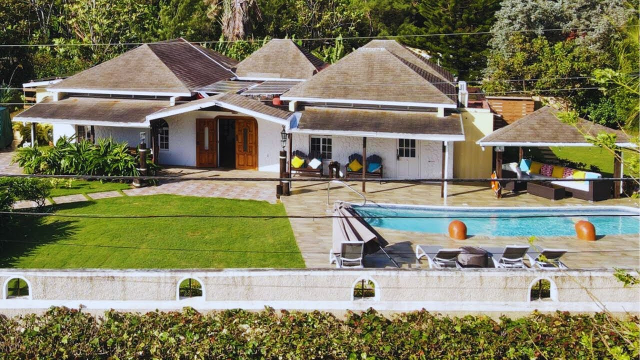 Gated Community 4 Bedroom 5 Bathroom House For Sale At MAMMEE BAY BEACH ROAD, St Ann, Jamaica