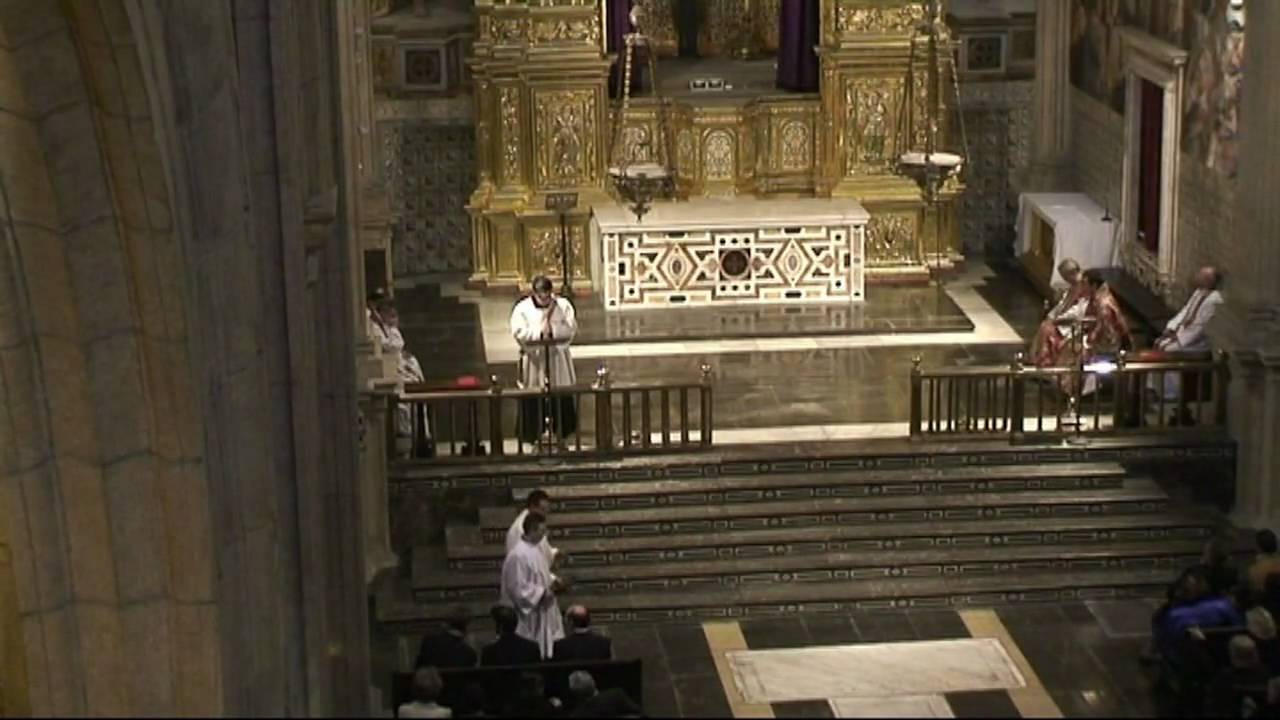 La Cruz  Signo de Vida y Victoria. (Canto Gregoriano)