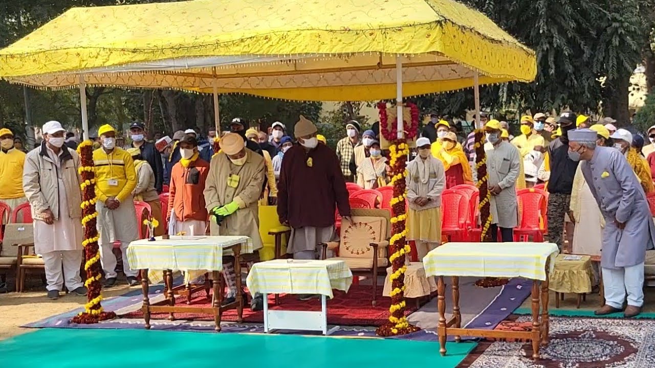 #dayalbagh में बसंत पर जिमनैजियम के करतब पार्ट 1