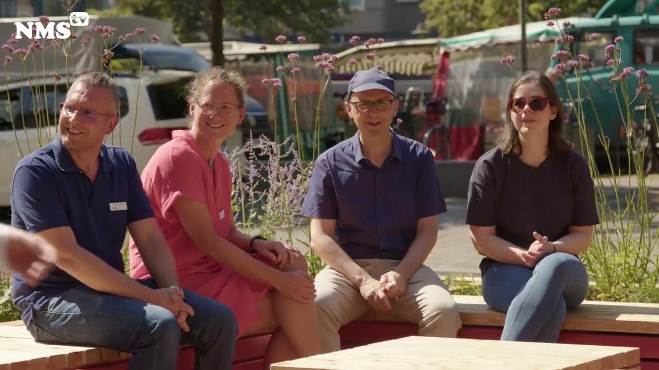 Die neuen Sitzinseln (Parklets) laden zum Verweilen in der Innenstadt ein!