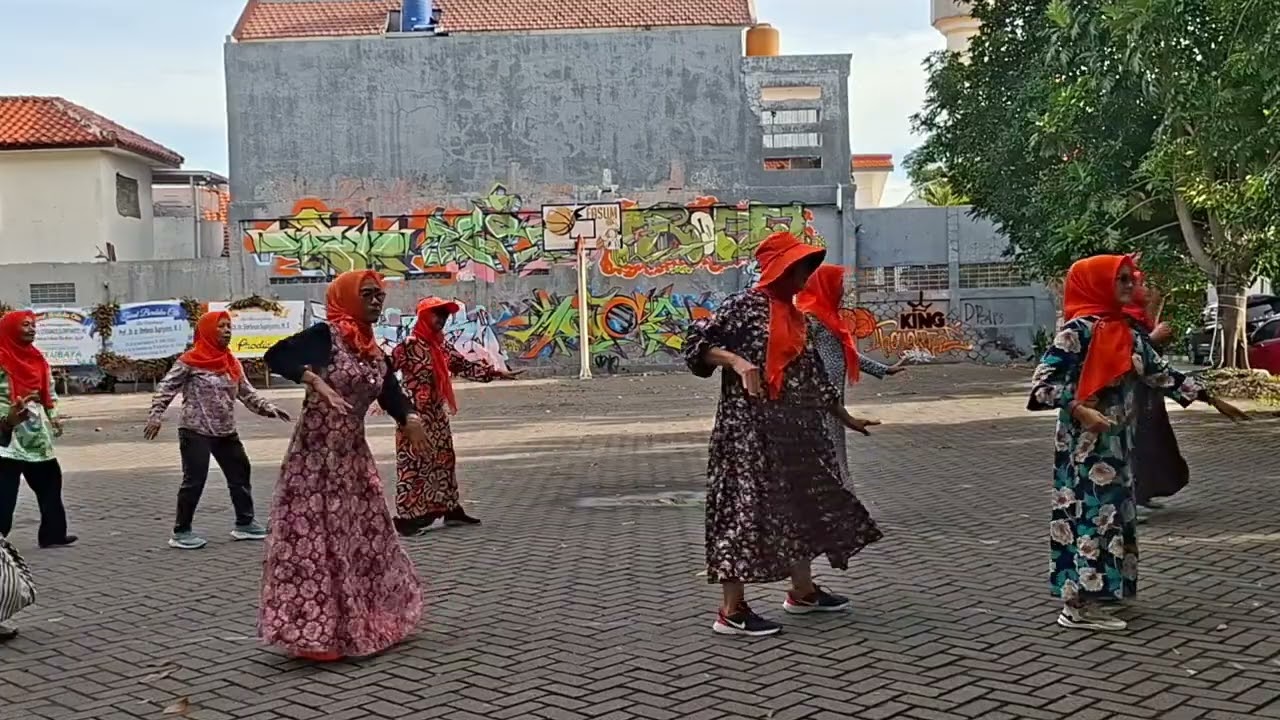 MATI LAMPU LINE DANCE 