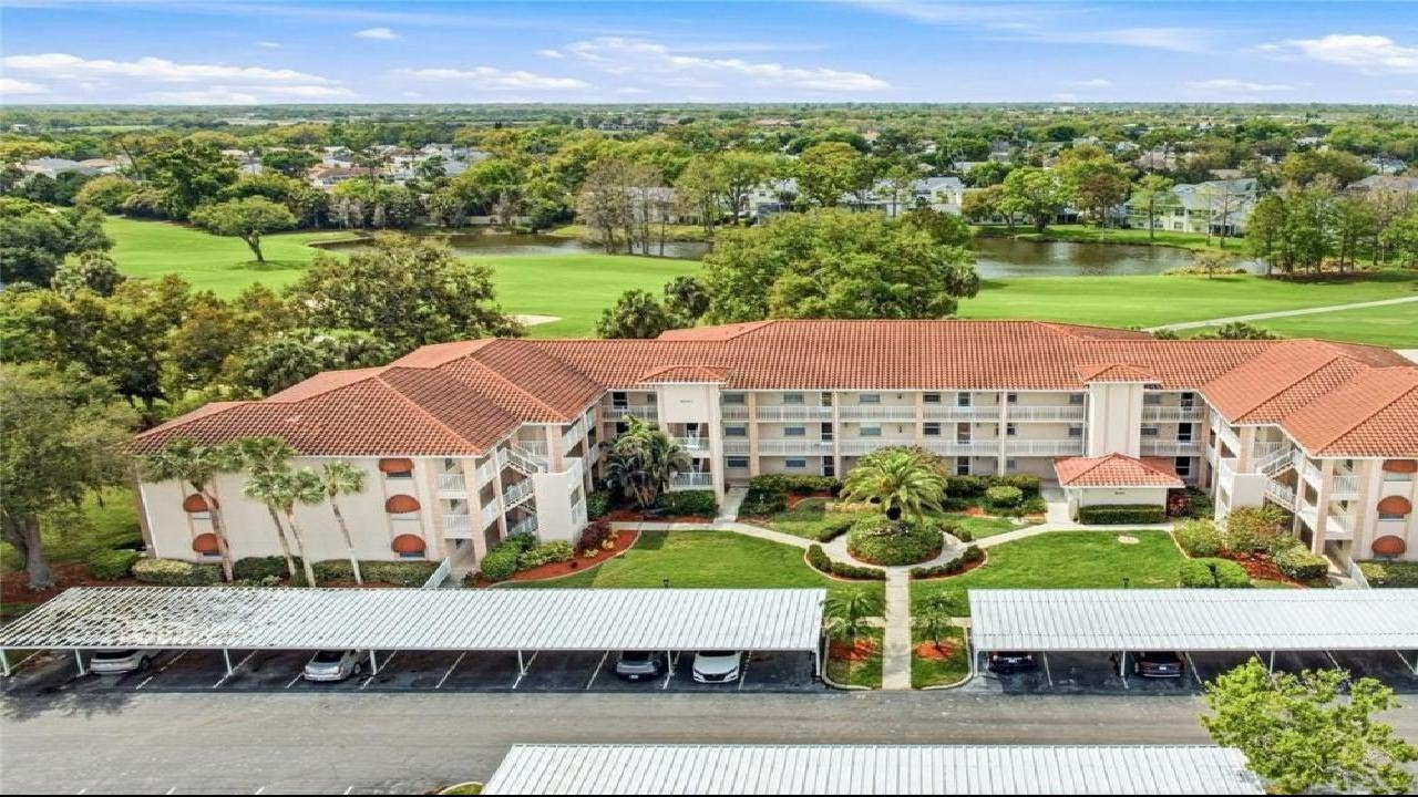 6501 STONE RIVER ROAD, BRADENTON, FL Presented by Zarghami Group.