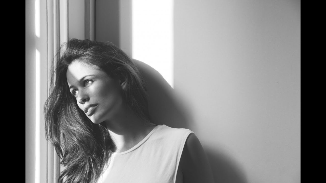 Lucie Lucas comme vous ne l'avez jamais vue!