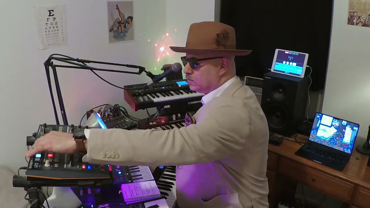 Brian Charette Tuesday Nite Electronica FB LIve Stream 01/06/26