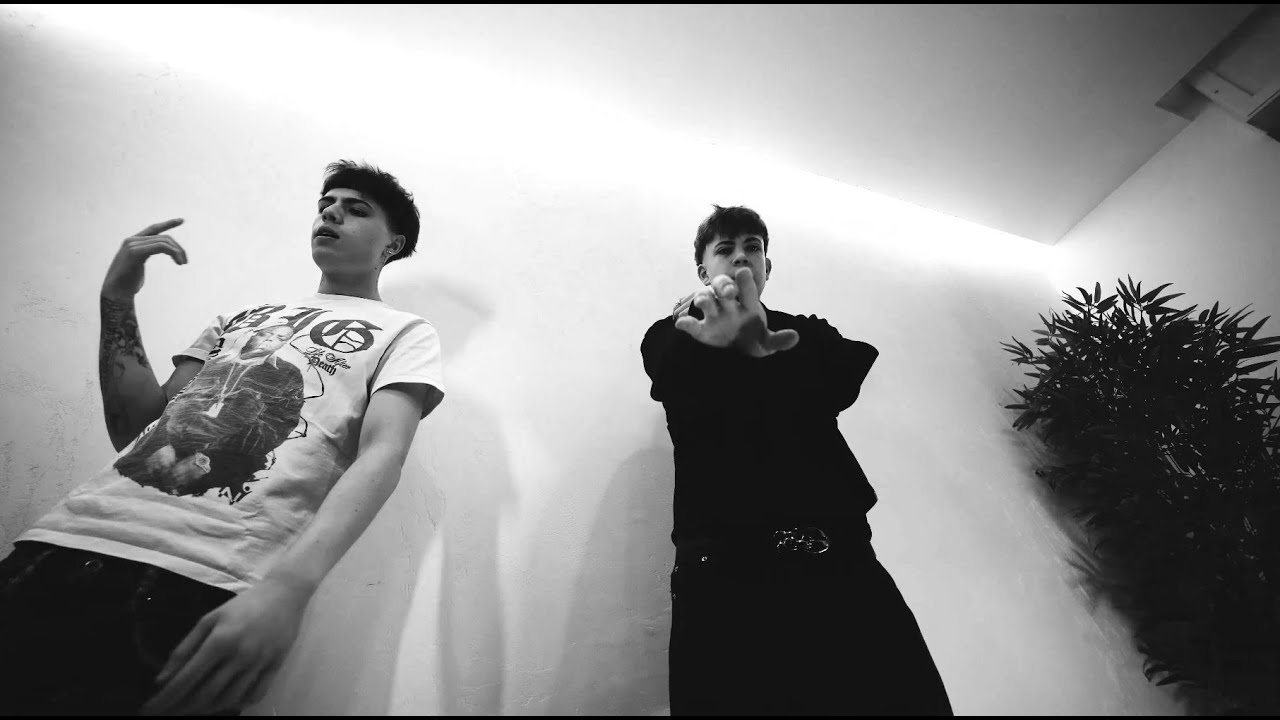 Leevio - Cristalli (feat. Yele) [Official Video]