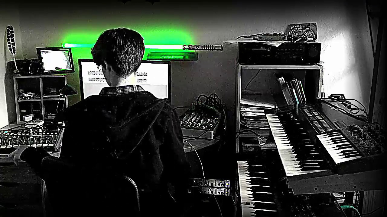Hard dark Techno jam with Drumbrute, Microbrute and sy77