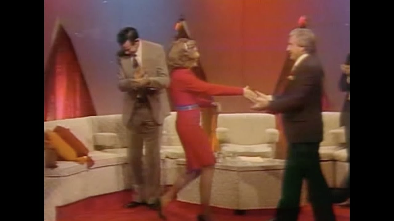Mimi Kennedy 1st appearance on The Merv Griffin Show |1979