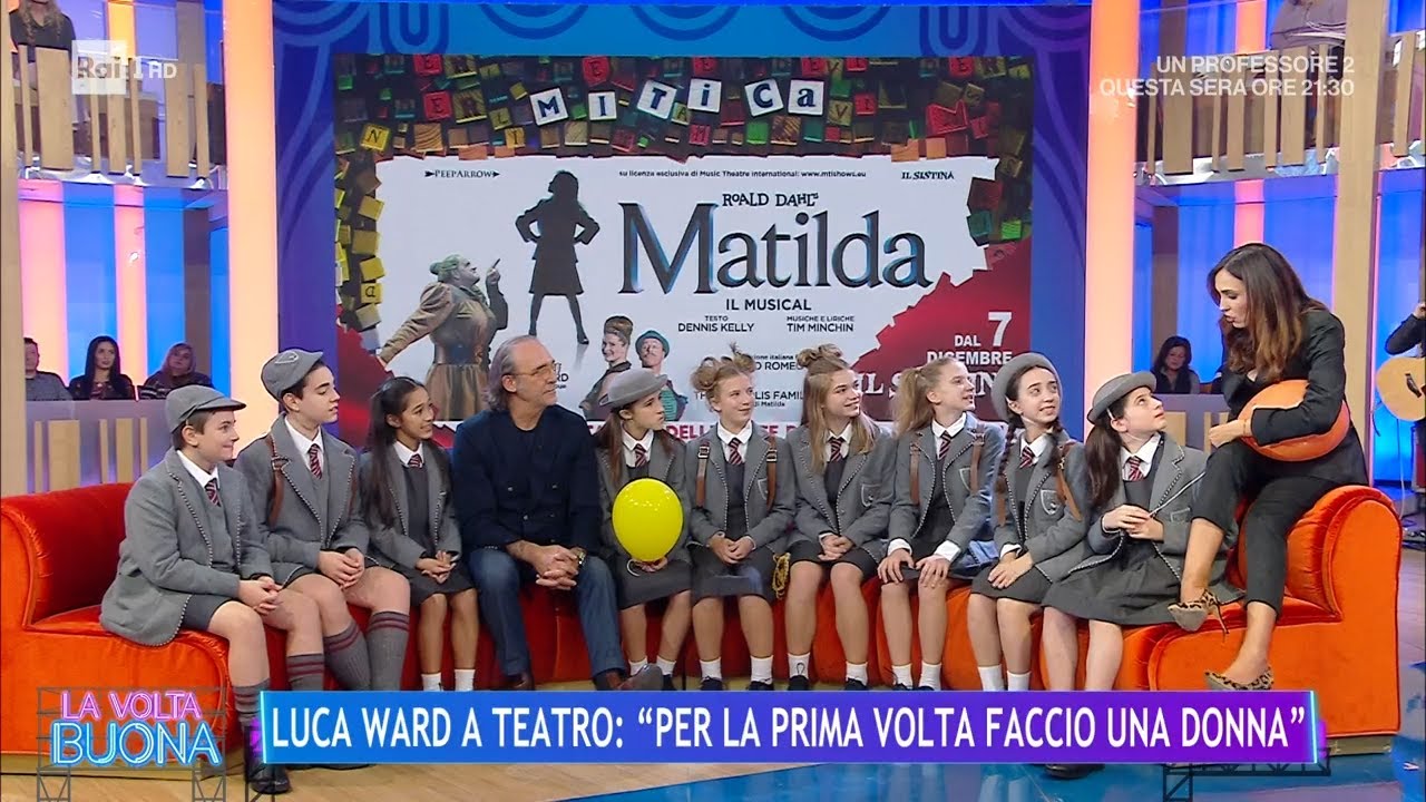 Luca Ward, la voce dei divi di Hollywood - La Volta Buona 23/11/2023