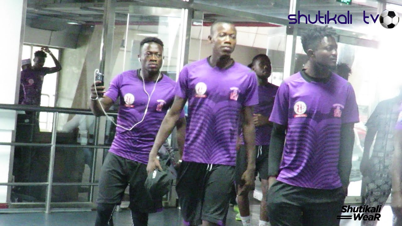 LIVE:Tazama VITAL'O FC wapinzani wa Simba walivyotua kibabe kwa mkapa kufanya mazoezi