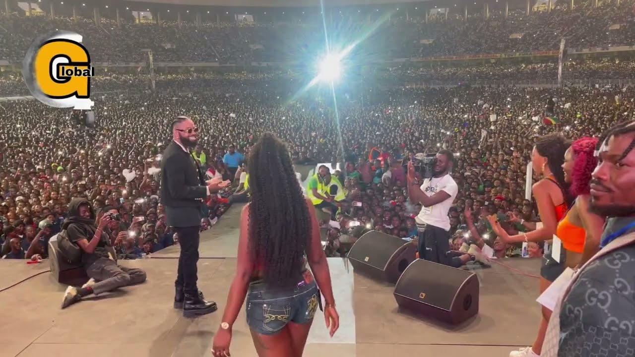 FERRE GOLA CONCERT STADE DE MARTYRS (HD) 24JUIN