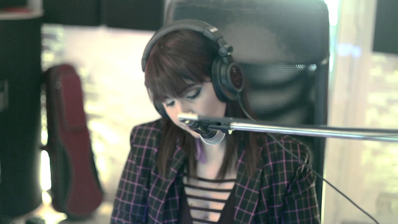 Clara Sorace - Shallow - Live From Studio