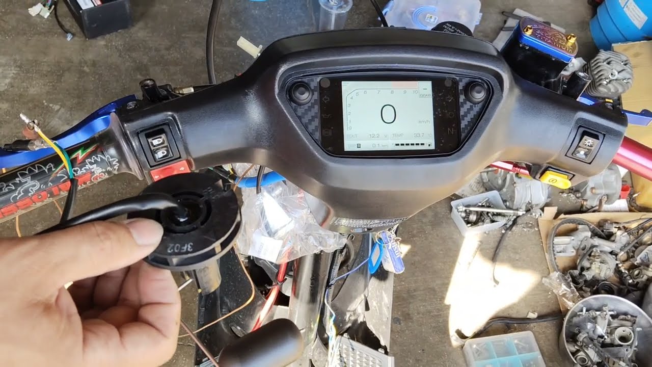 時空電網 台規 迪奧 Dio50 改KOSO RX3S彩色數位儀表專用 直上碼表線組 安裝部位說明  碼表 電子表AF18 AF25 F5A F5B ZX FAN0194
