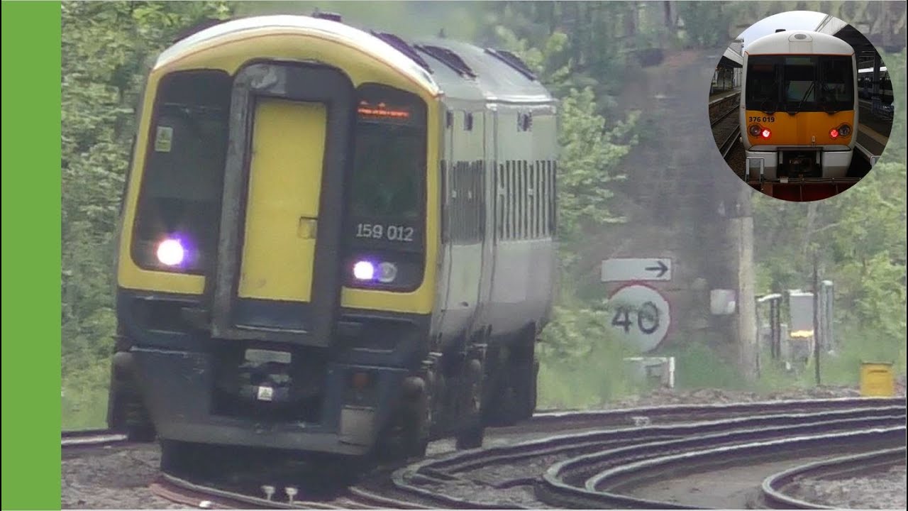 Trains at Farnborough (Main)