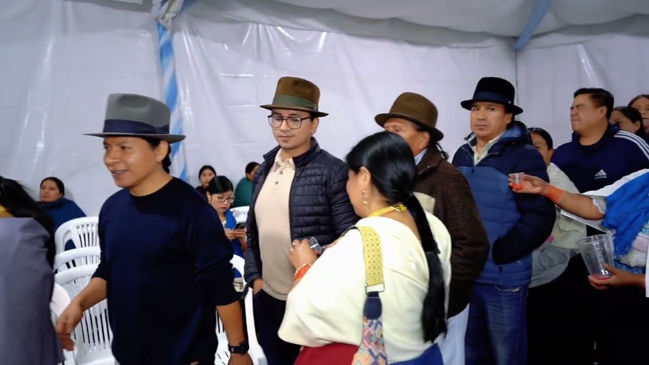 🌎 AYLLUS DE PINSAQUI 🇪🇨 MEDIANO A PADRINOS DE KENNEDY PORATE SARANSIG 