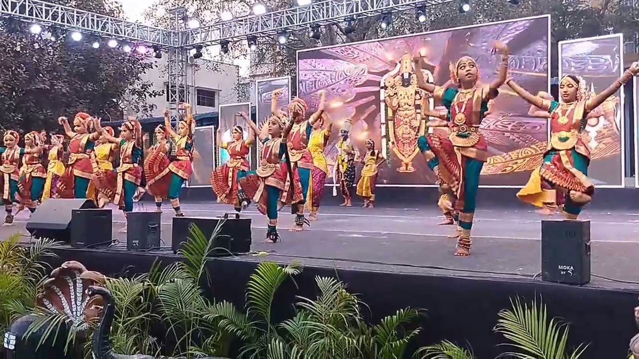 1000 namalavada venkateswara song
