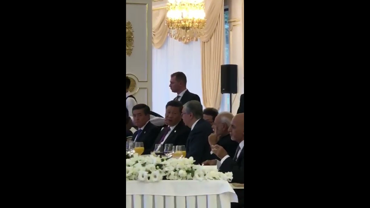 Imran Khan and Putin : Meeting SCO summit