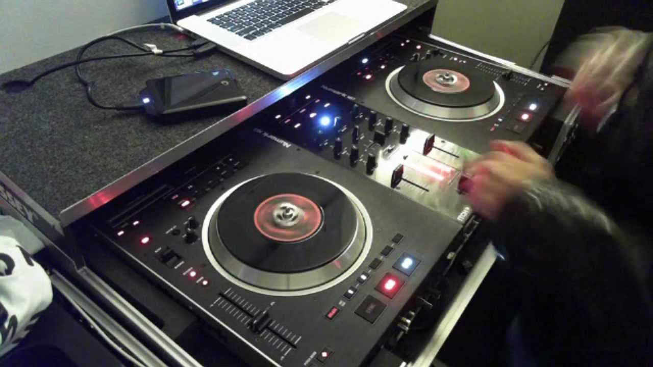 Dj Tr3v - Feelin Fuh Jump Lil Bit (Chutney Indian Soca Live Mix) [ESK]