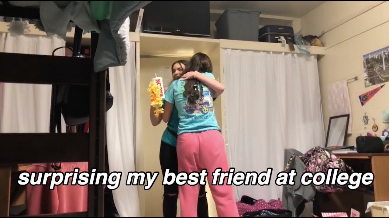 Surprising my Best Friend at College... (EMOTIONAL)