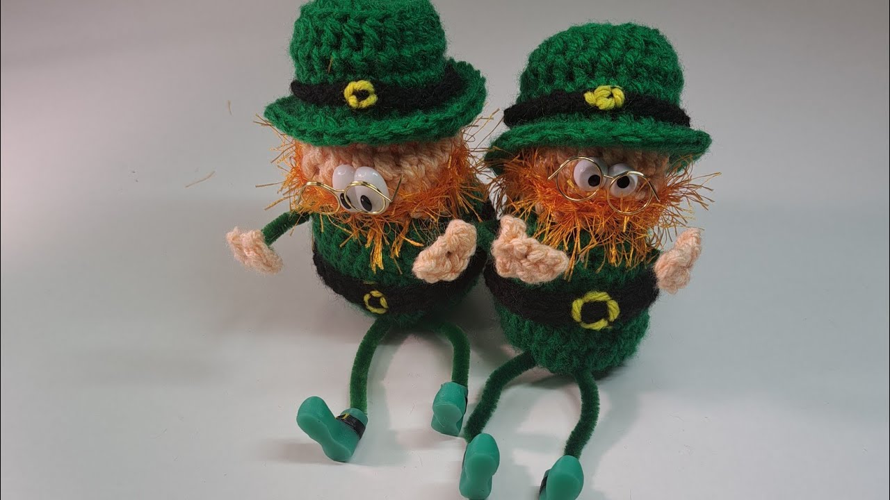 How to Crochet a Little Leprechaun #lisalovescrochetandknit