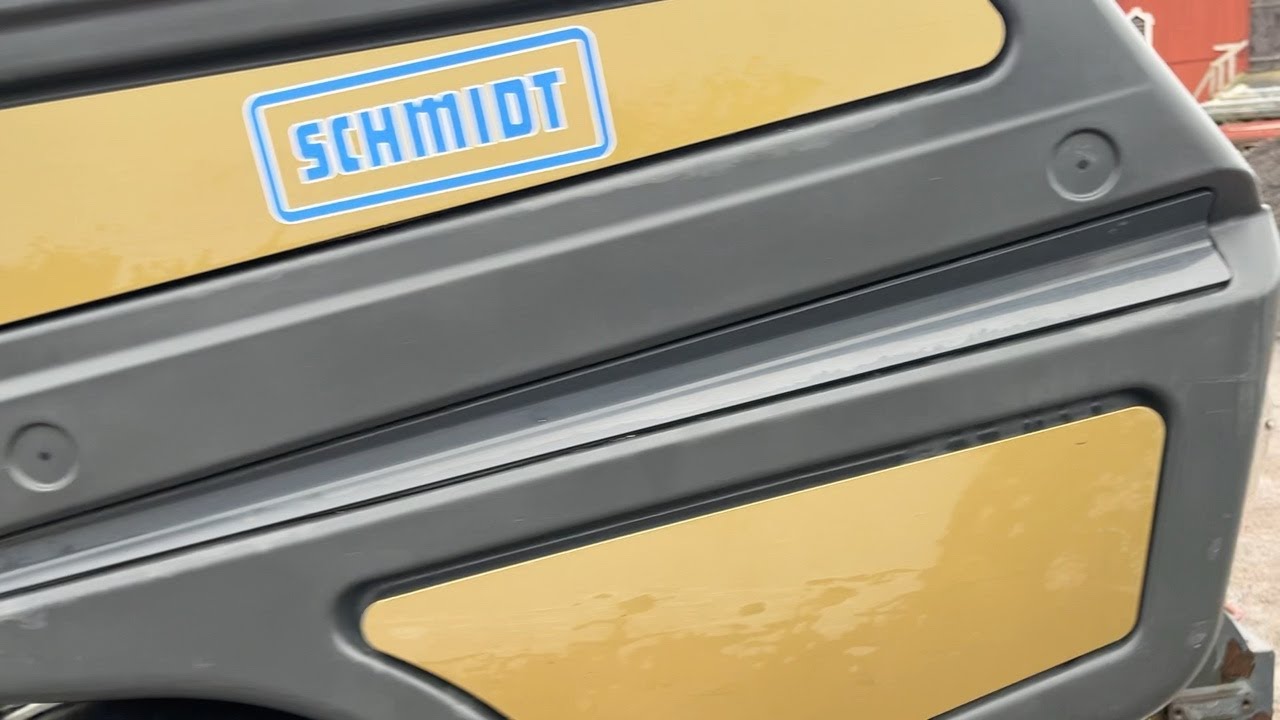 Köp Sopmaskin Schmidt Wasa 300+ på Klaravik