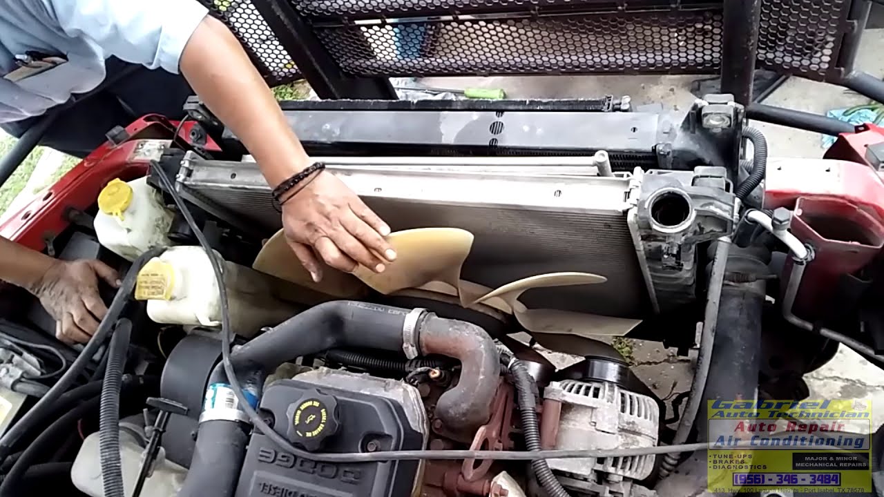 Dodge Ram 2500. Cummins Turbo Diesel. Radiator Removal & Replacement.