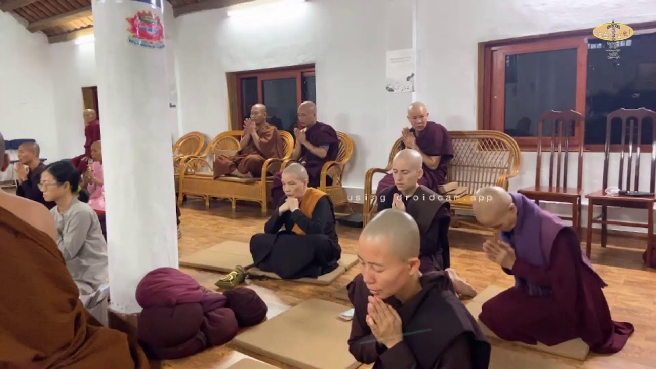 Meditation retreat: night dhamma talk 15/09/2023