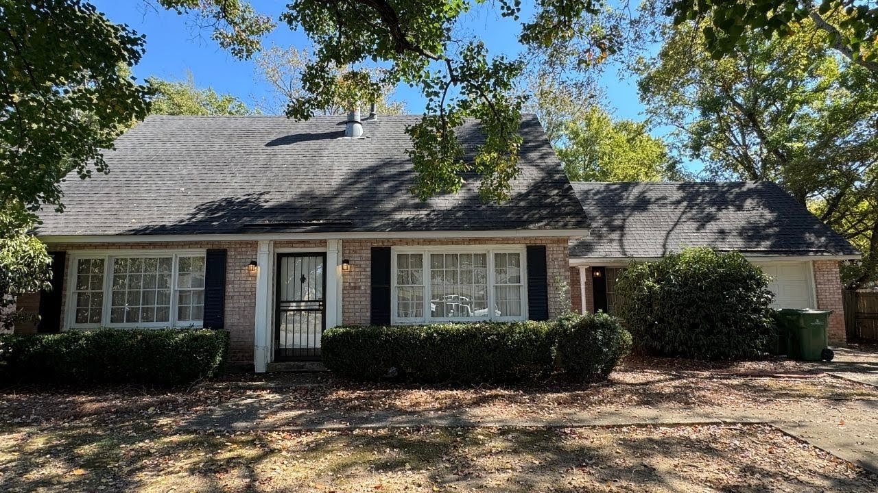 (SOLD) **Briar Gate** 2209 Briar Gate Dr Montgomery, AL 36116 - Chris Hewett, Keller Williams