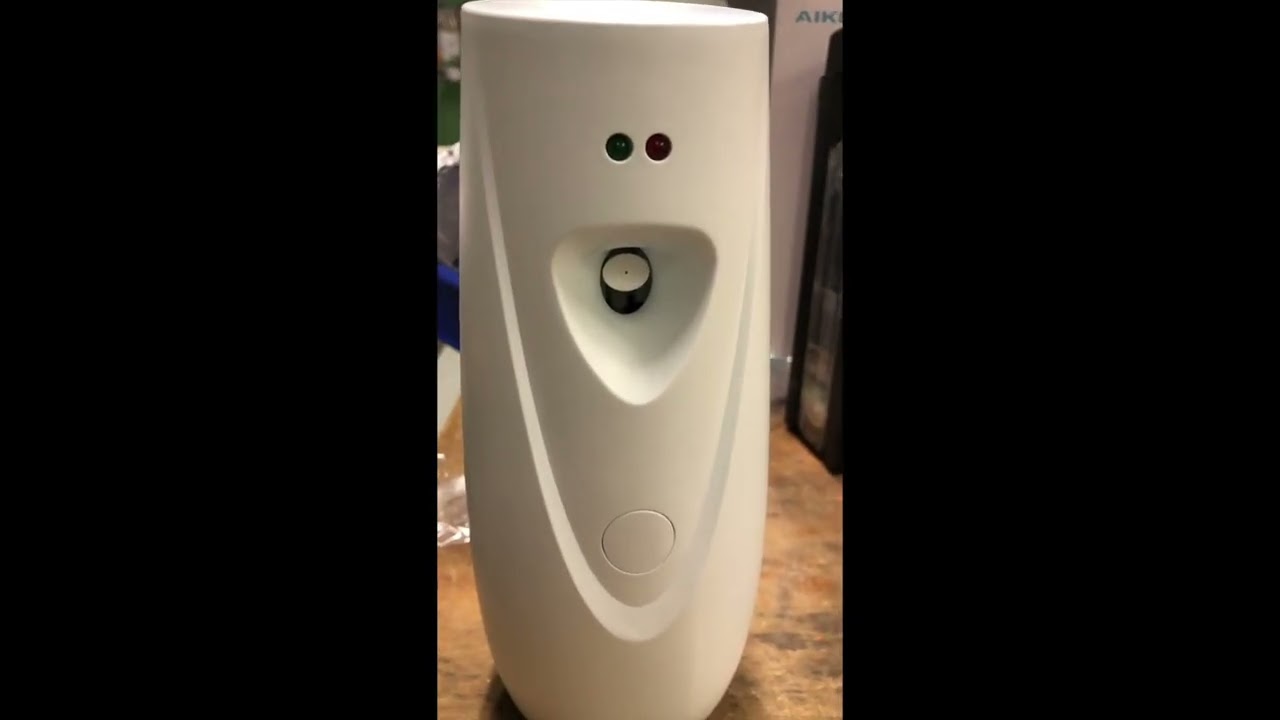 Diffuseur de parfum automatique
