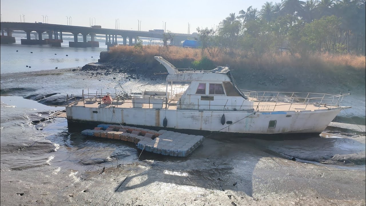 Sunset at Belapur Jetty Navi Mumbai - Abandoned Yacht - Water Taxi