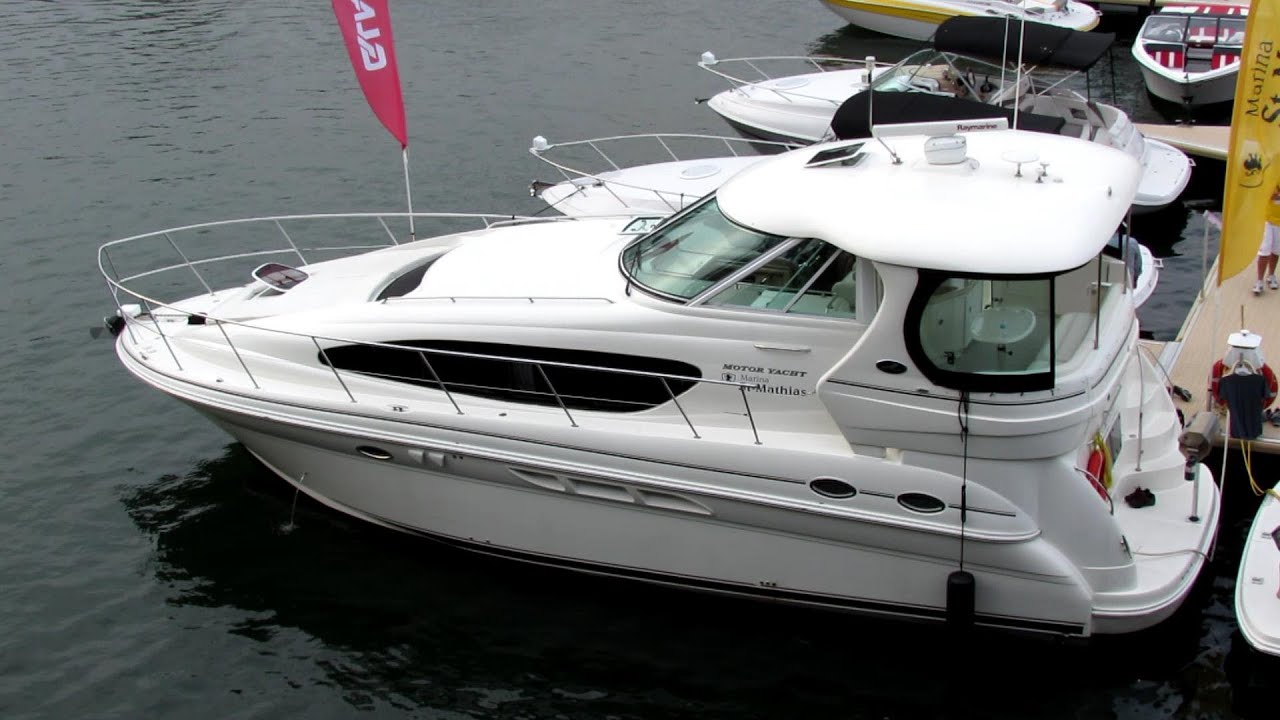 2005 Sea Ray 390 Motor Yacht Exterior and Interior - 2012 Montreal In-Water Boat Show